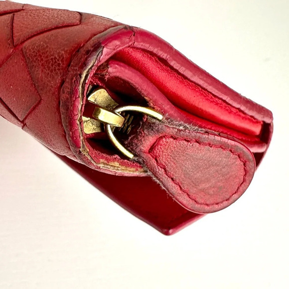 Bottega Veneta Red Intrecciato Woven Leather Wallet Authentic | Made in Italy - Picture 13 of 15